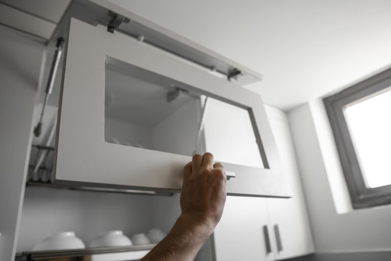Custom Cabinets vs Semi-Custom Cabinets